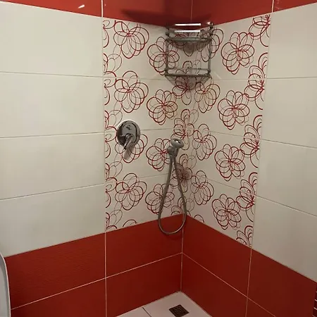 на вулиці площа григоренка 4 16-1