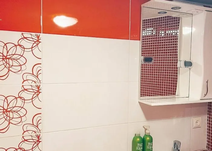 на вулиці площа григоренка 4 16-1 דירה *